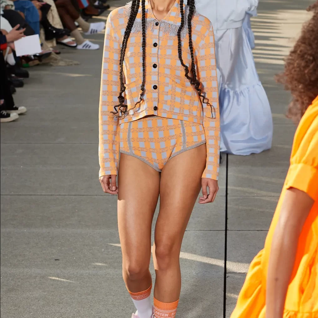 baum und pferdgarten 4